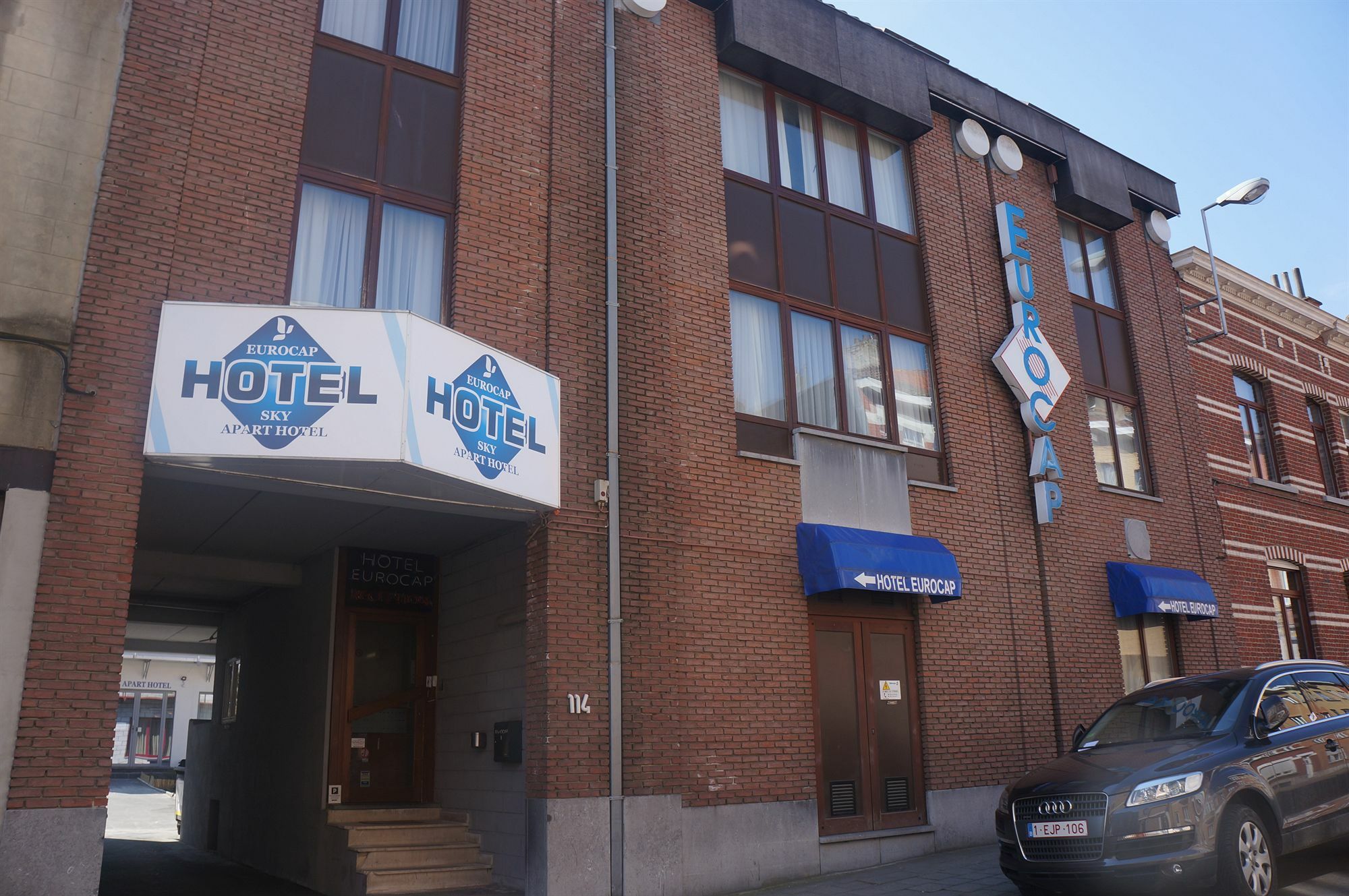 Sky Apart Hotel - Hotel Eurocap Jette Exterior photo